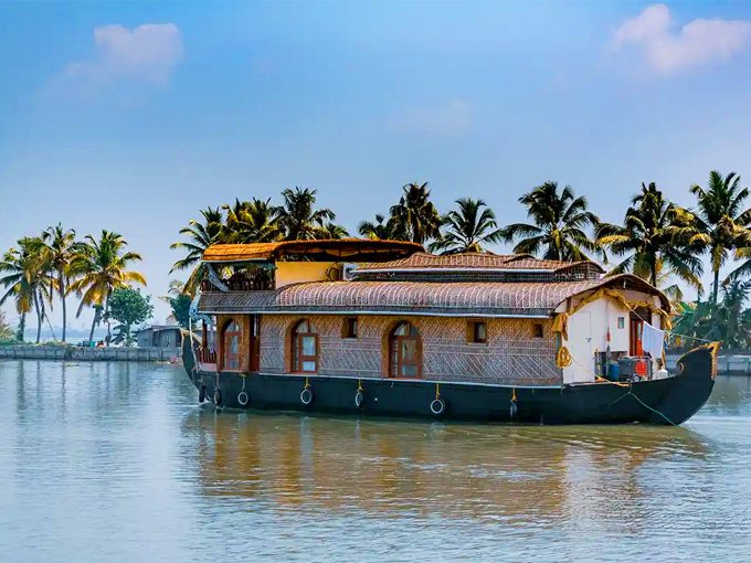 Cochin to Alleppey Customised Kerala Tour Package