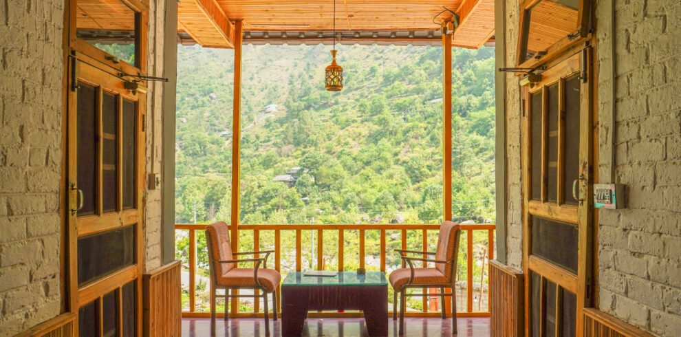 Tirthan Valley, Kasol, Manali & Sethan Trip