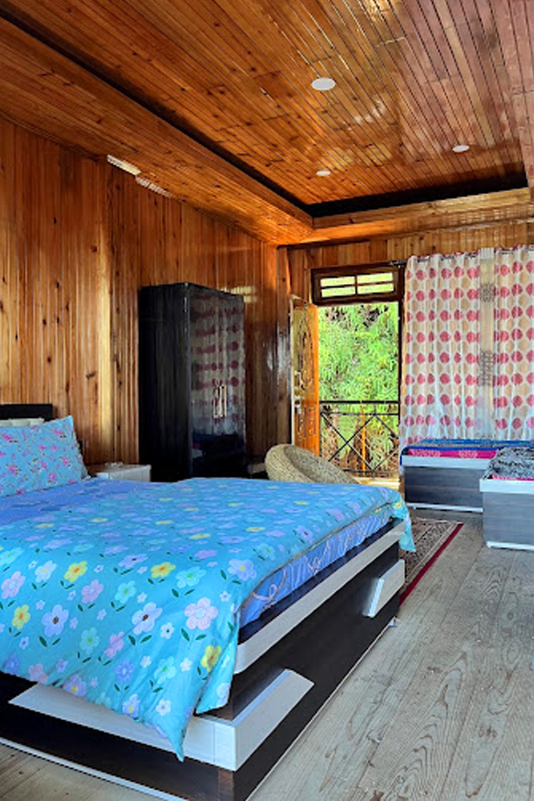 347b0daa-e4aa-4a5d-85ba-f7825a65e0fd